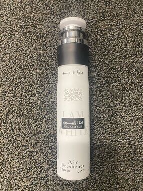 I AM WHITE Ana Abiyedh Air Freshener - White. Air freshener.